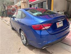 كرايسلر 200